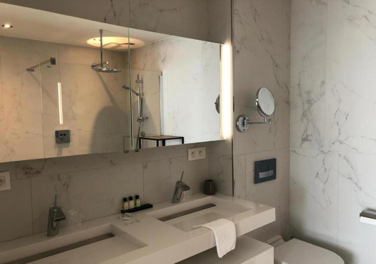 Acropolis - Luxury Appartments I Hotelservice And Parking Middelkerke Buitenkant foto